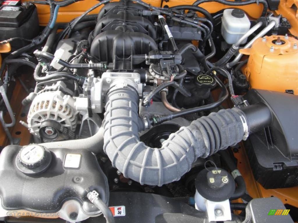 2007 Mustang V6 Premium Convertible - Grabber Orange / Dark Charcoal photo #25