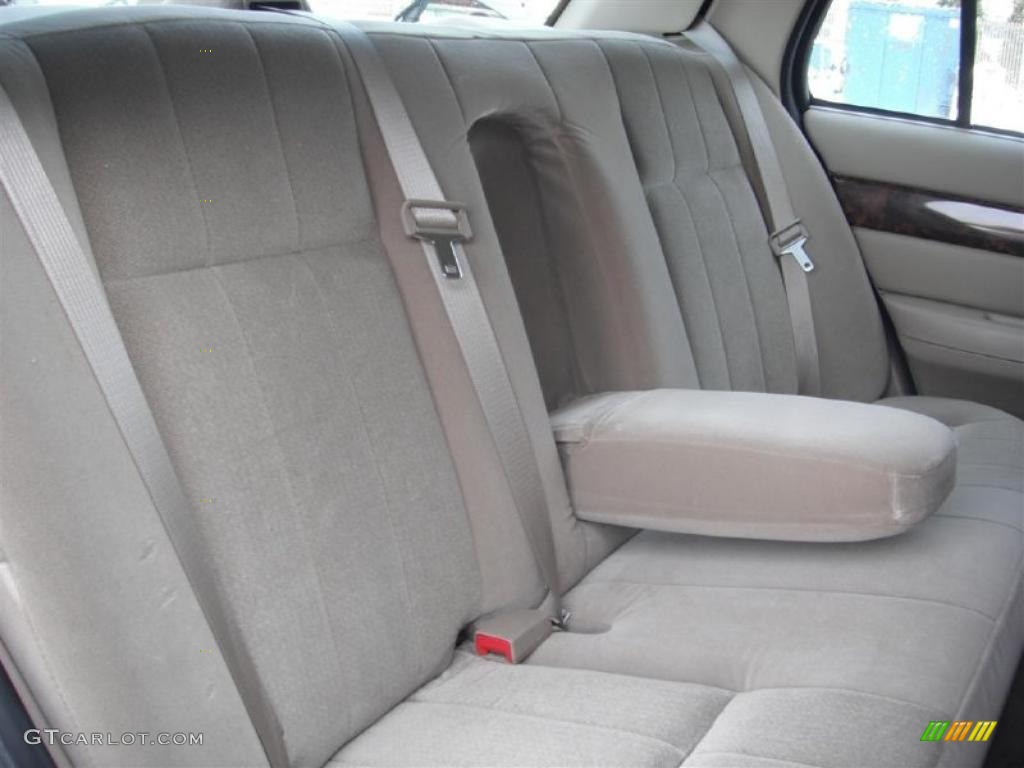 2004 Grand Marquis GS - Spruce Green Metallic / Medium Parchment photo #27