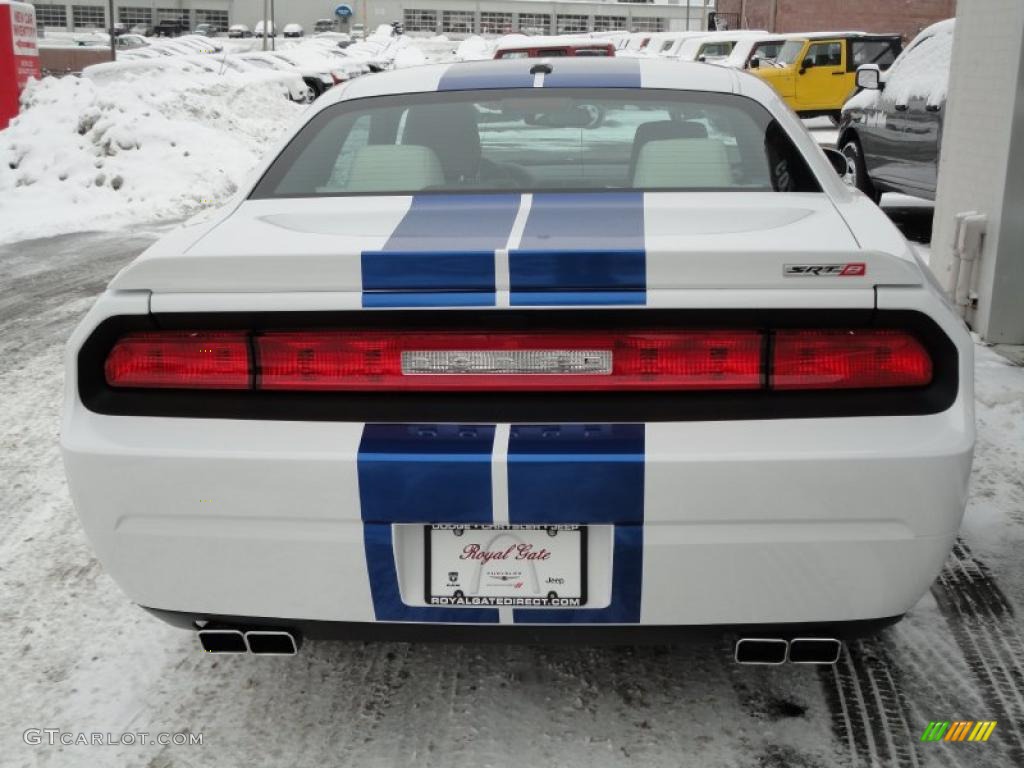 2011 Challenger SRT8 392 Inaugural Edition - Bright White / Pearl White/Blue photo #6