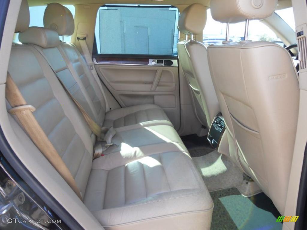 Pure Beige Interior 2004 Volkswagen Touareg V6 Photo #44945549