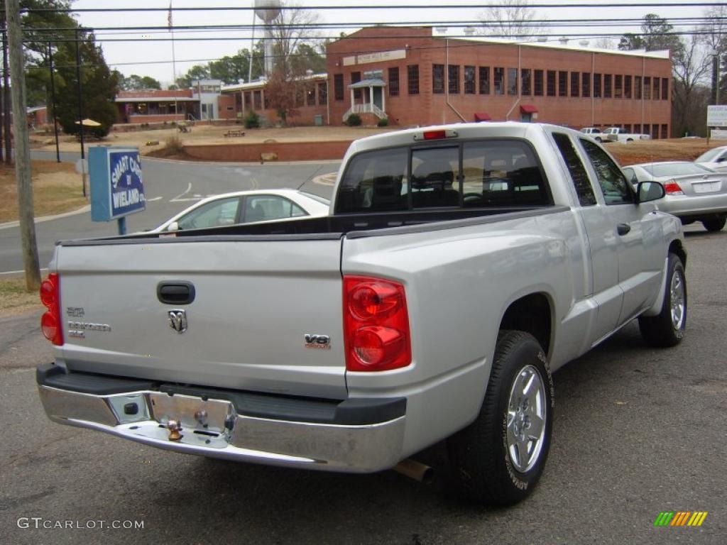 Bright Silver Metallic 2005 Dodge Dakota SLT Club Cab Exterior Photo #44946105