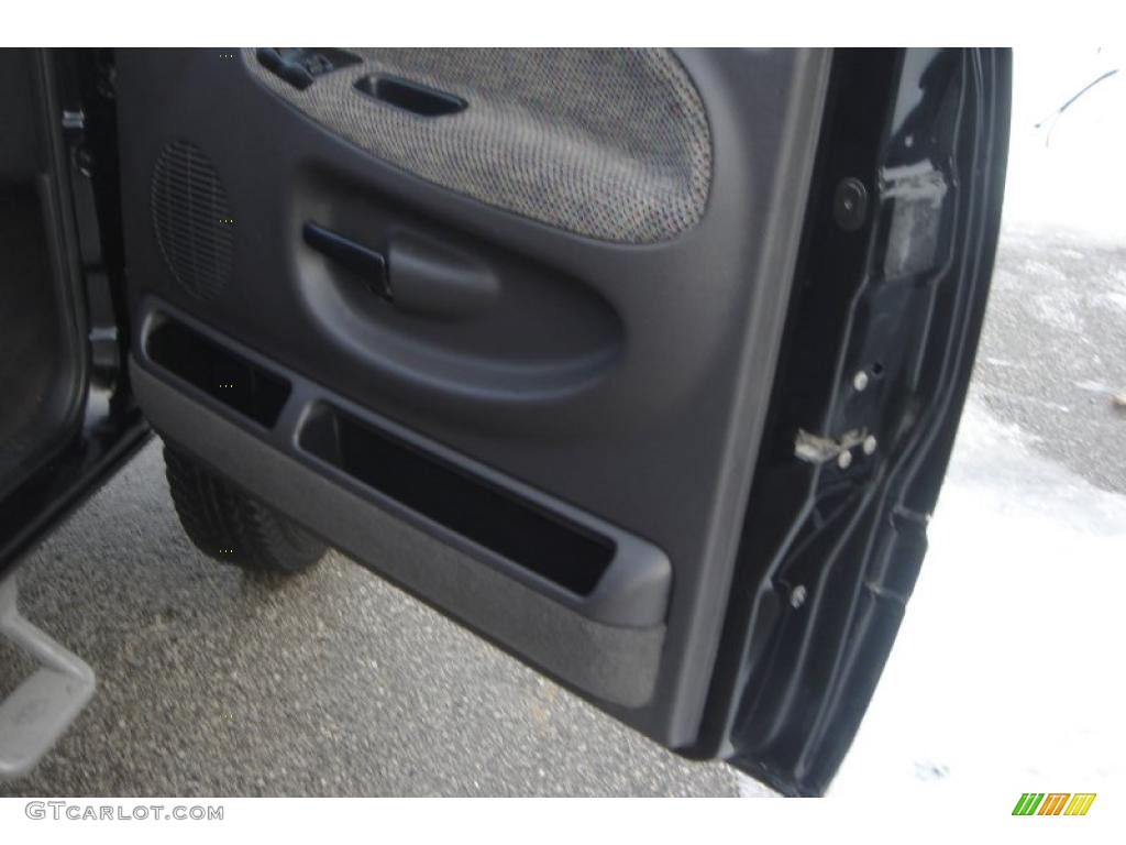 2000 Ram 3500 SLT Extended Cab 4x4 Dually - Black / Mist Gray photo #55