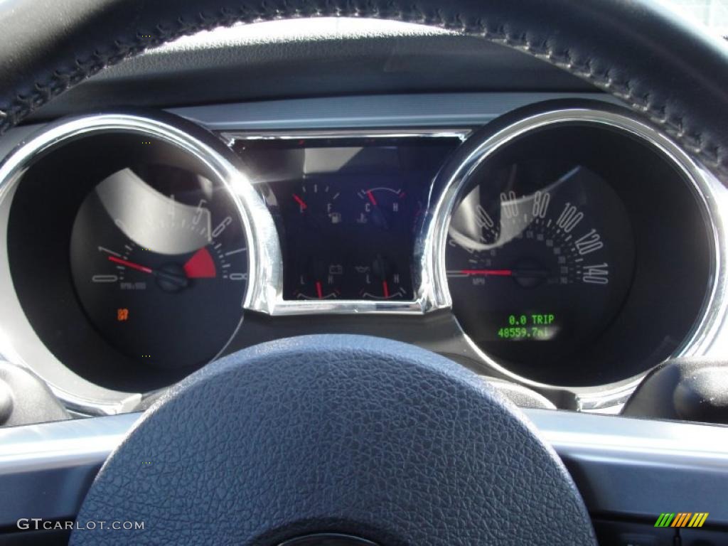 2006 Mustang GT Premium Coupe - Windveil Blue Metallic / Light Graphite photo #43