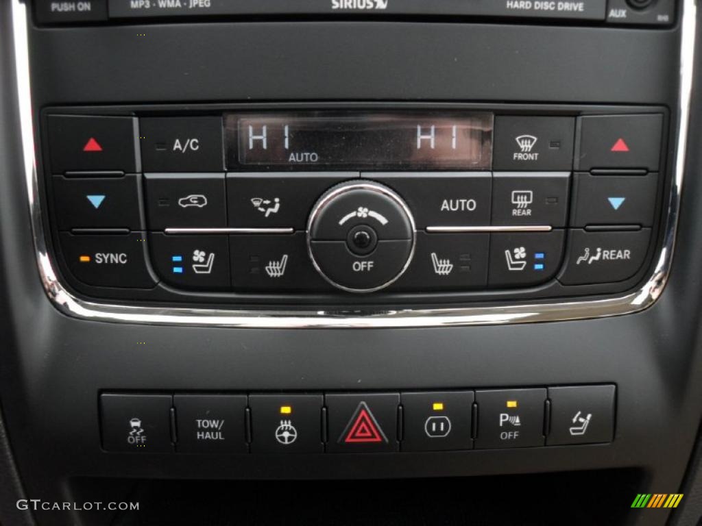 2011 Dodge Durango Citadel 4x4 Controls Photo #44948681