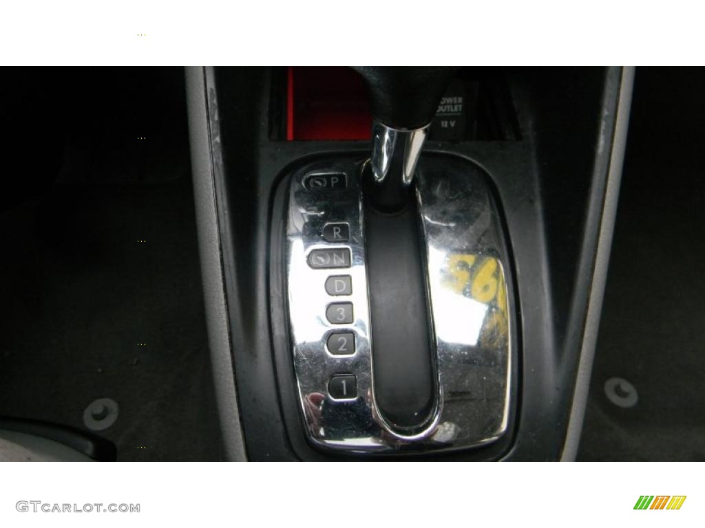 2000 Volkswagen Golf GLS 4 Door 4 Speed Automatic Transmission Photo #44951206