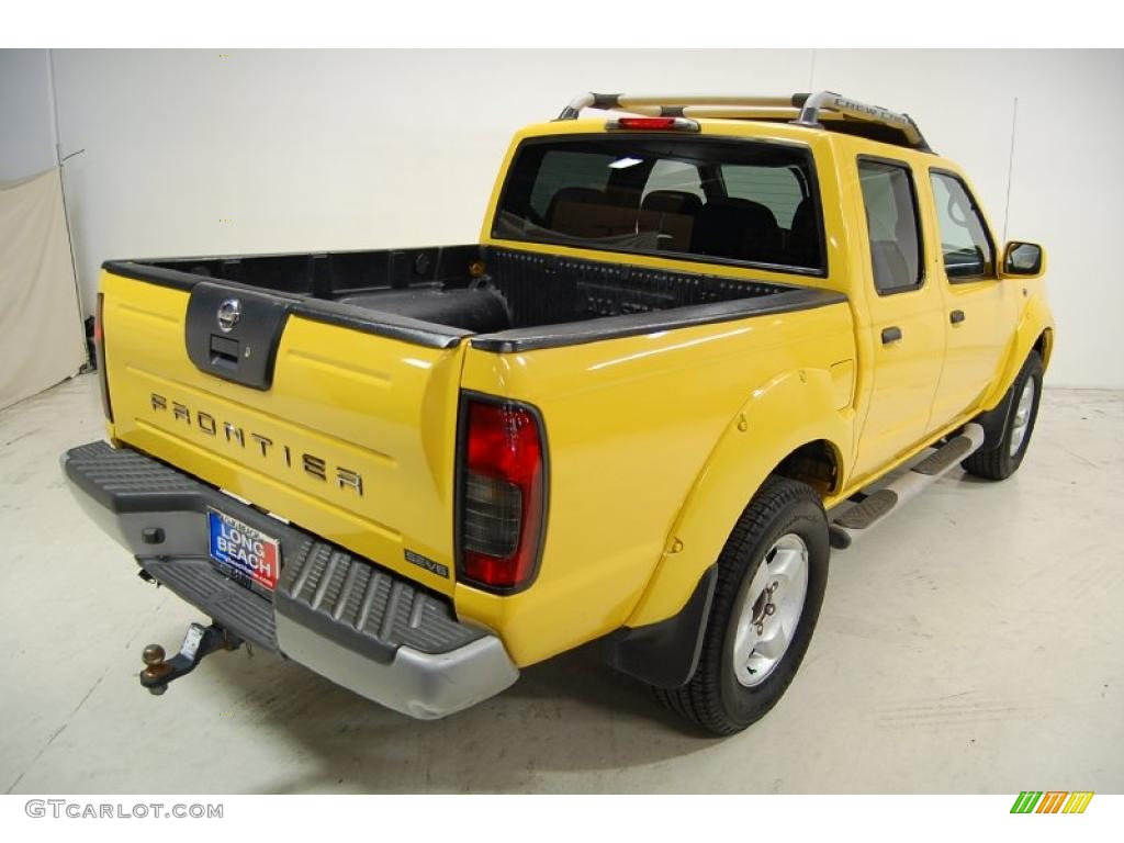 2002 Frontier SE Crew Cab - Solar Yellow / Charcoal photo #6