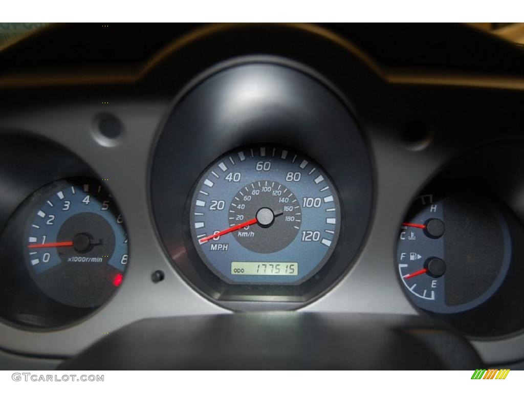 2002 Frontier SE Crew Cab - Solar Yellow / Charcoal photo #28