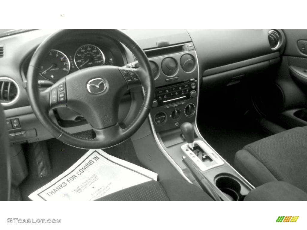 2007 Mazda MAZDA6 i Touring Hatchback Interior Color Photos