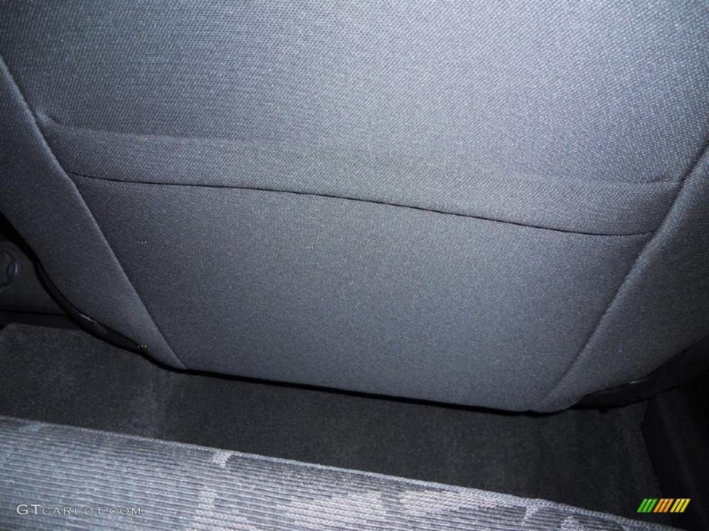 2011 Fiesta SES Hatchback - Bright Magenta Metallic / Charcoal Black/Blue Cloth photo #16