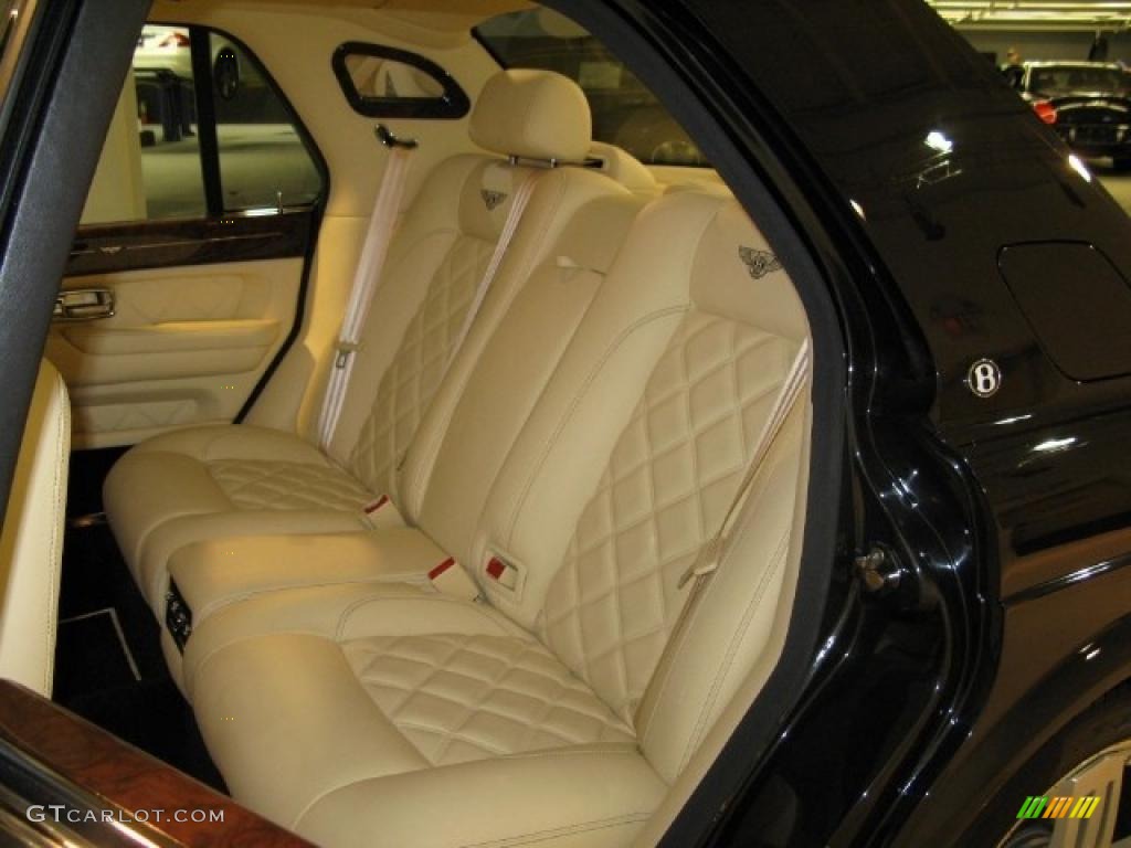 Magnolia Interior 2009 Bentley Arnage Final Series Photo #44958986