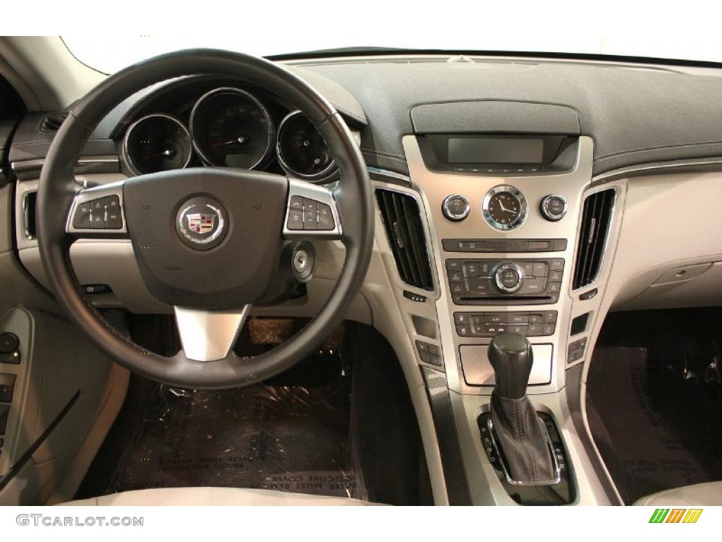2009 CTS 4 AWD Sedan - Radiant Silver / Light Titanium/Ebony photo #17