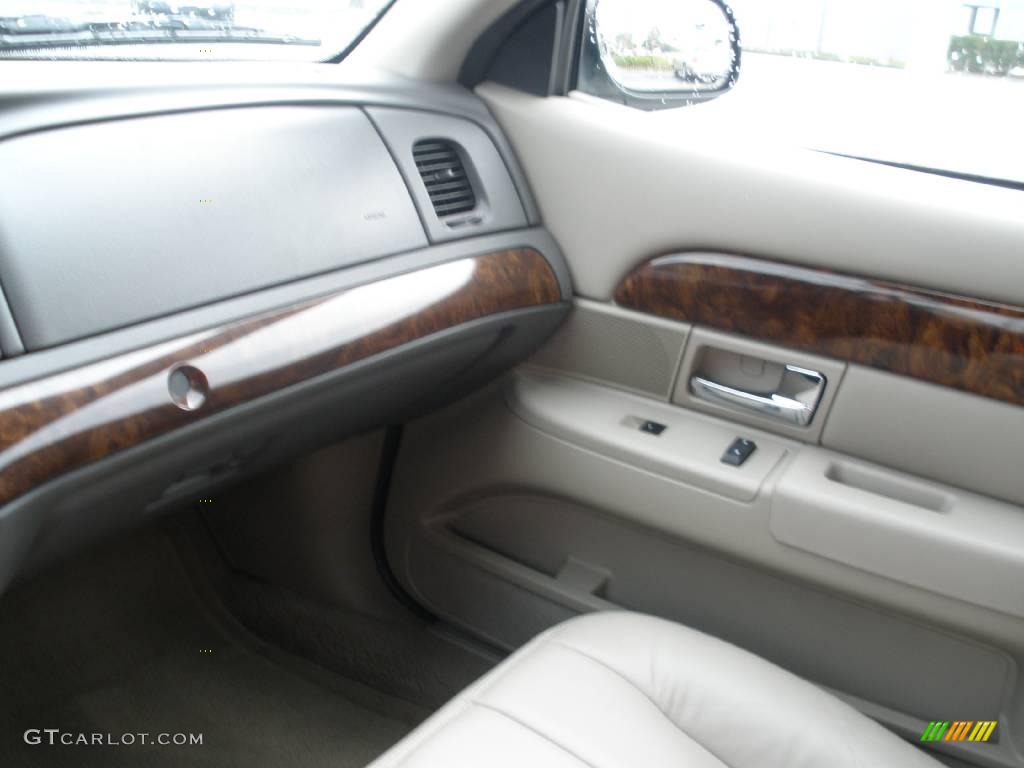 2009 Grand Marquis LS Ultimate Edition - Smokestone Metallic / Medium Light Stone photo #22