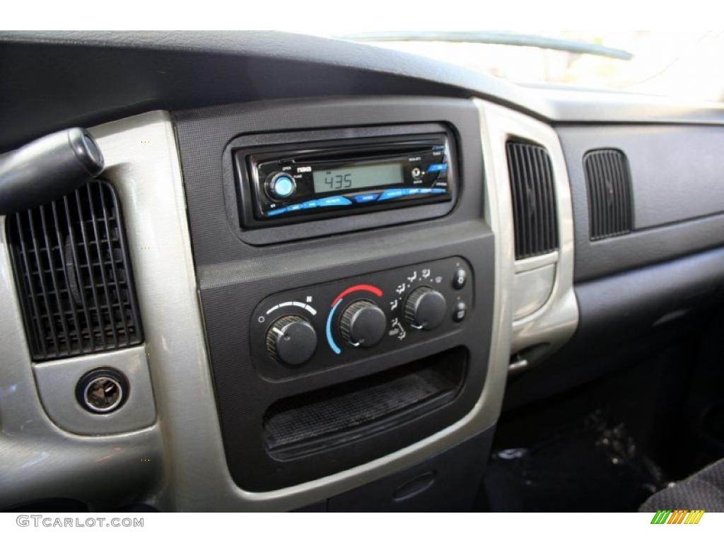 2002 Ram 1500 SLT Plus Quad Cab 4x4 - Black / Dark Slate Gray photo #67