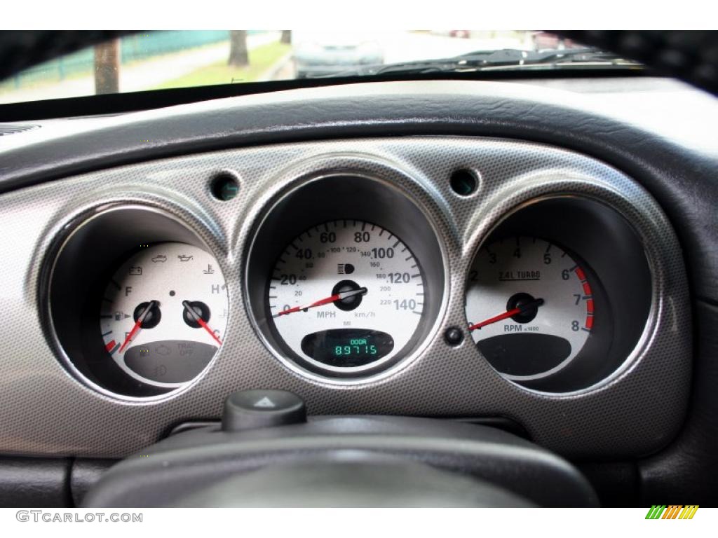 2003 Chrysler PT Cruiser GT Gauges Photo #44967802