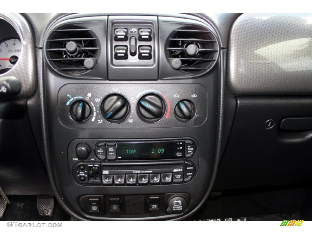 2003 Chrysler PT Cruiser GT Controls Photo #44967925