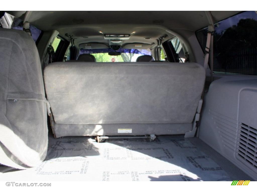 2000 Ford Excursion Limited 4x4 Trunk Photo #44969871