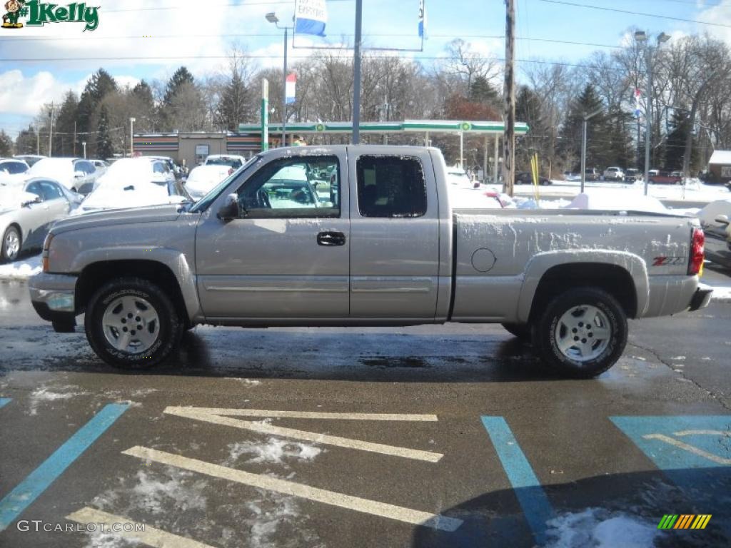 2006 Silverado 1500 Z71 Extended Cab 4x4 - Silver Birch Metallic / Dark Charcoal photo #6