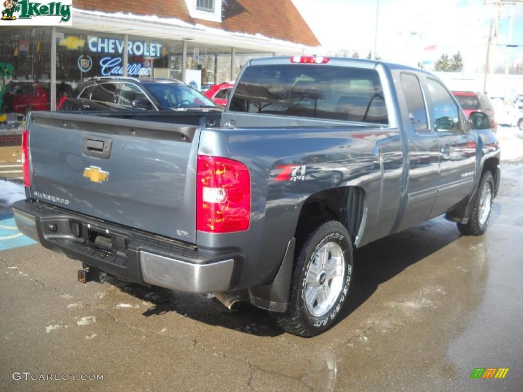 2009 Silverado 1500 LTZ Extended Cab - Blue Granite Metallic / Ebony photo #3