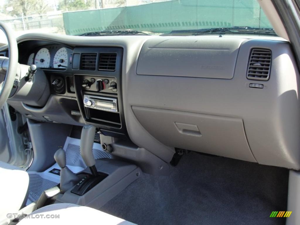 2004 Tacoma V6 TRD Double Cab 4x4 - Lunar Mist Metallic / Charcoal photo #27