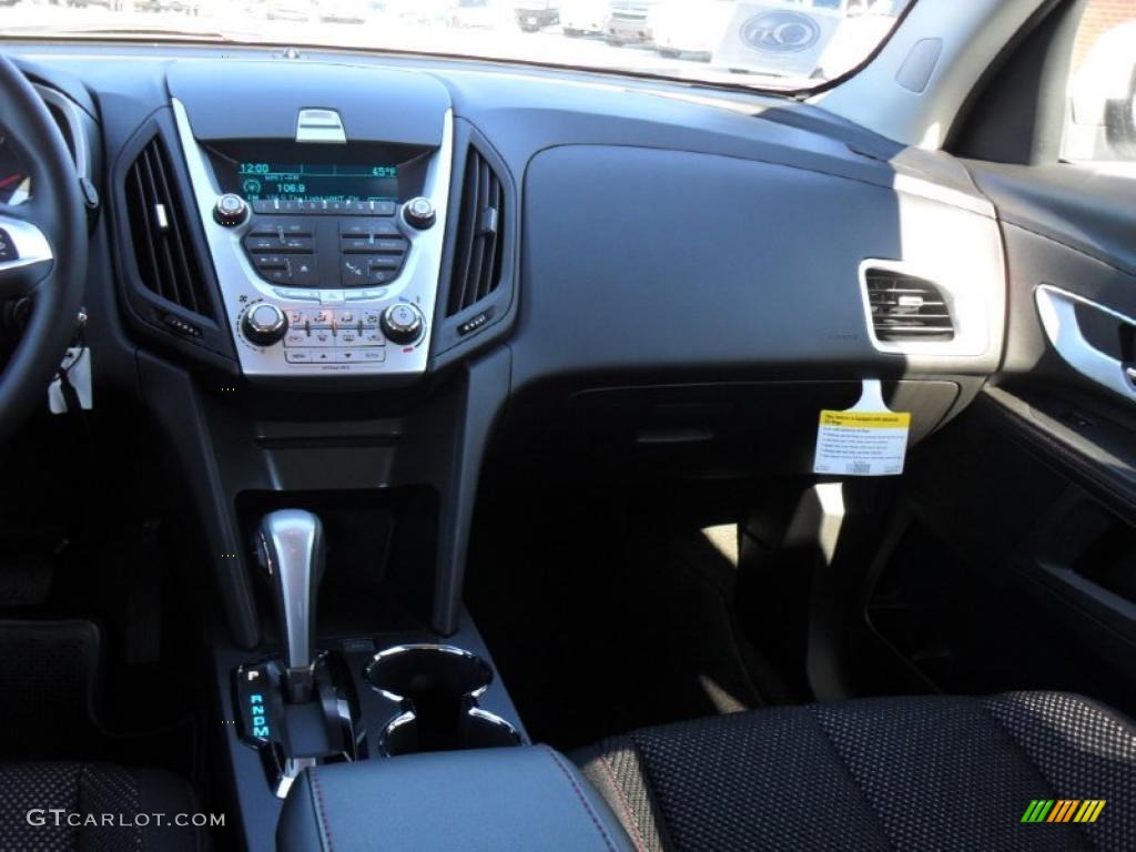 2011 Chevrolet Equinox LT Jet Black Dashboard Photo #44973686