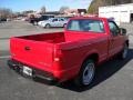 Victory Red - S10 Regular Cab Photo No. 4