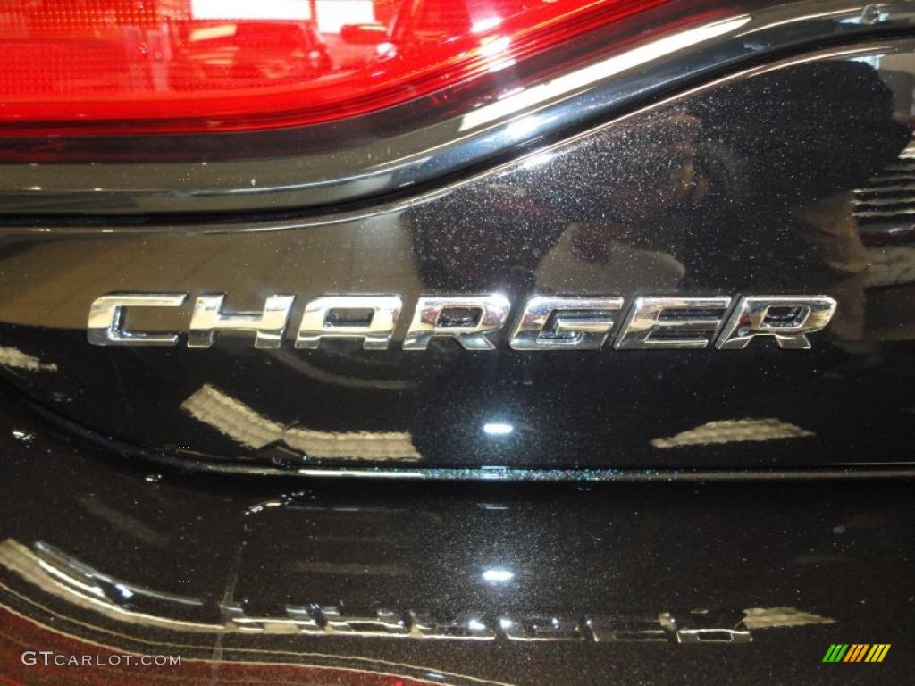 2011 Dodge Charger R/T Plus Marks and Logos Photo #44977793