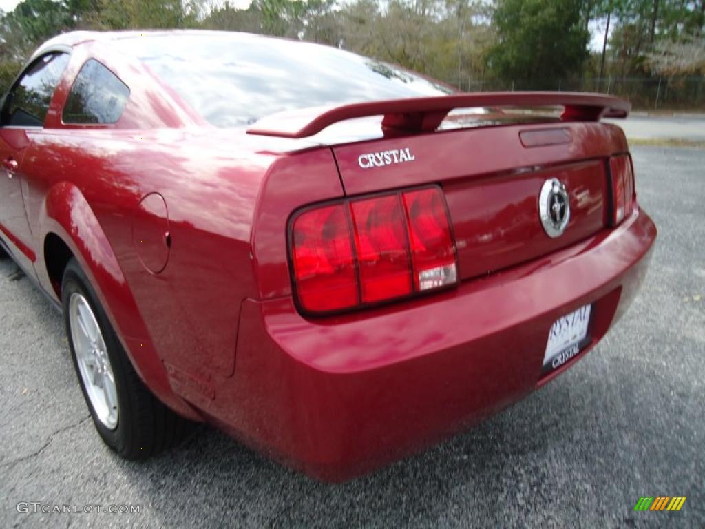 2006 Mustang V6 Premium Coupe - Redfire Metallic / Light Graphite photo #7