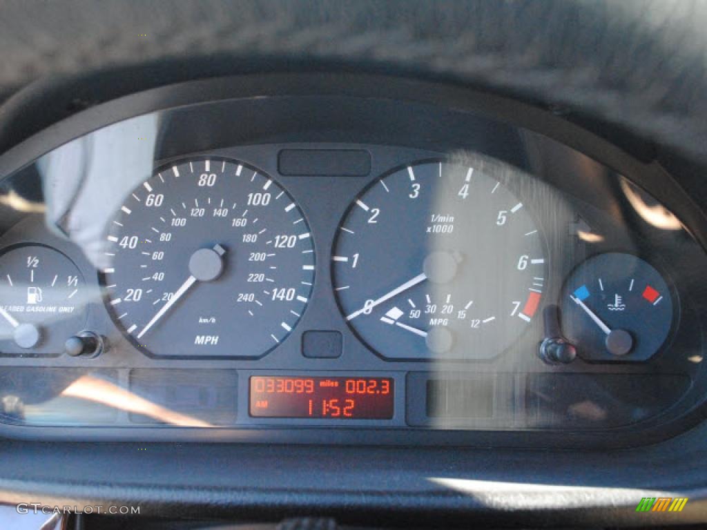 2005 3 Series 325i Convertible - Alpine White / Sand photo #17