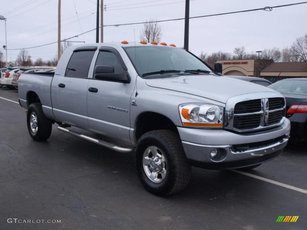 Bright Silver Metallic 2006 Dodge Ram 2500 SLT Mega Cab 4x4 Exterior Photo #44978477