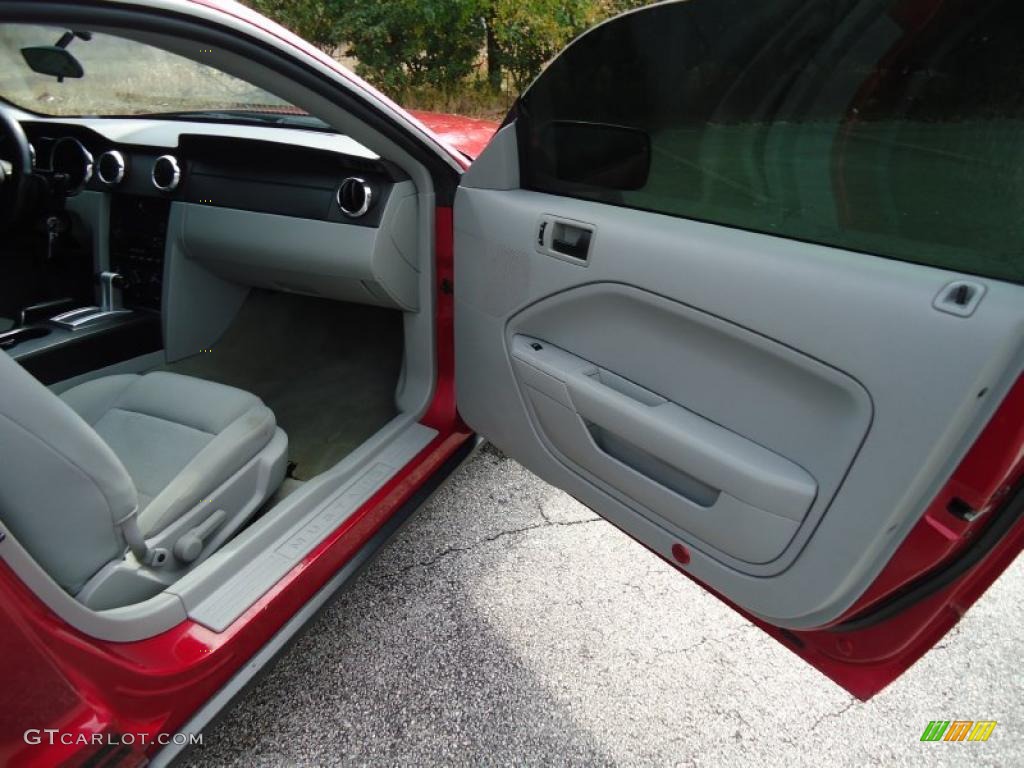 2006 Mustang V6 Premium Coupe - Redfire Metallic / Light Graphite photo #12