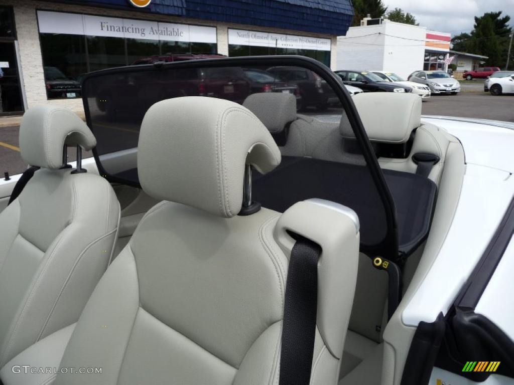 Parchment Interior 2009 Saab 9-3 2.0T Convertible Photo #44978669
