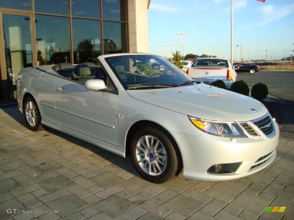 Snow Silver Metallic 2009 Saab 9-3 2.0T Convertible Exterior Photo #44979325