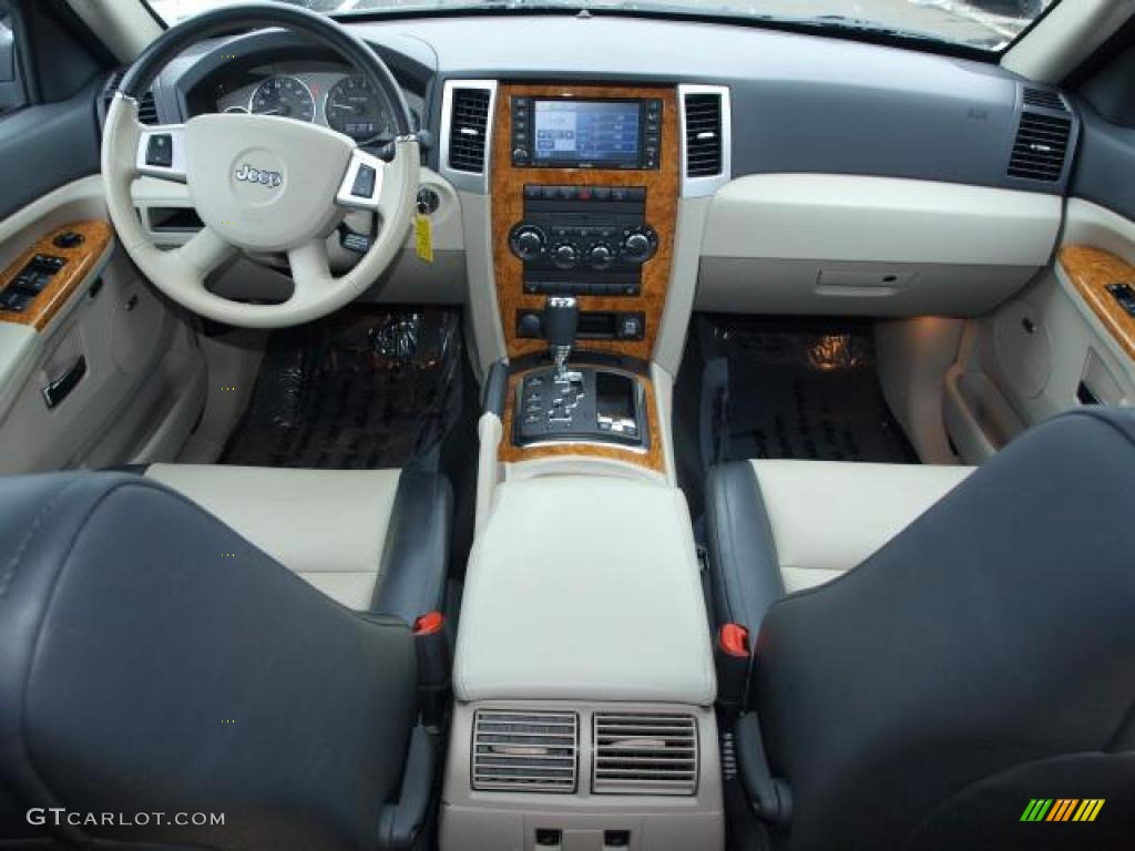 2008 Grand Cherokee Limited 4x4 - Mineral Gray Metallic / Dark Slate Gray/Light Graystone photo #10