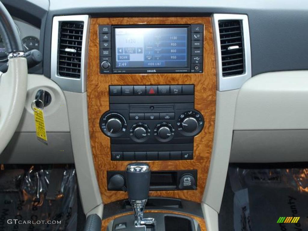 2008 Grand Cherokee Limited 4x4 - Mineral Gray Metallic / Dark Slate Gray/Light Graystone photo #12