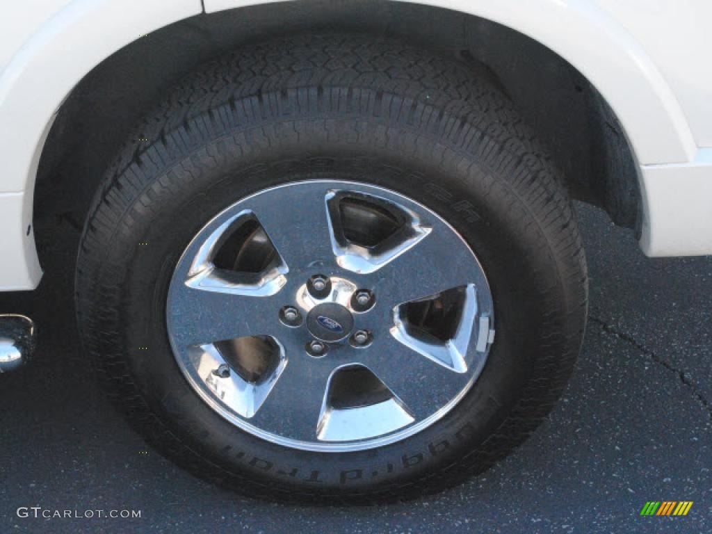 2004 Explorer Limited AWD - Ceramic White Tri Coat Metallic / Graphite photo #12
