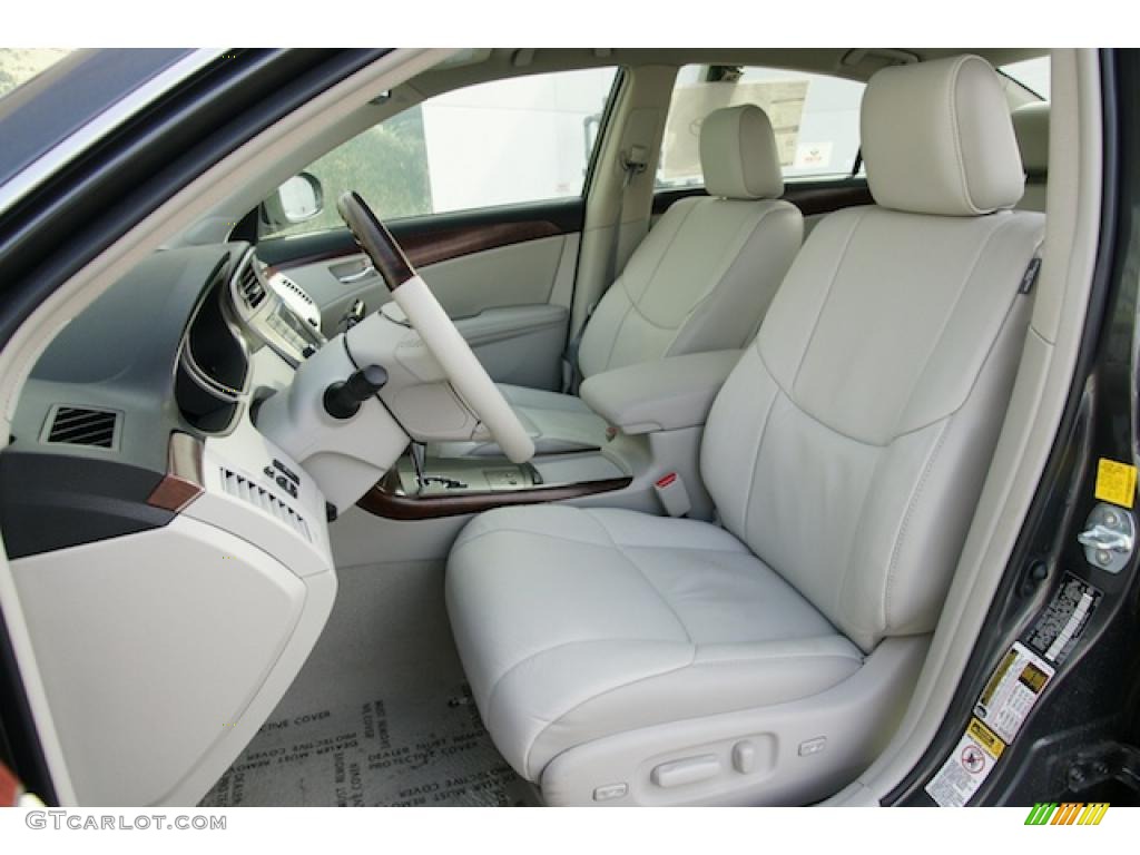 Light Gray Interior 2011 Toyota Avalon Limited Photo #44982218