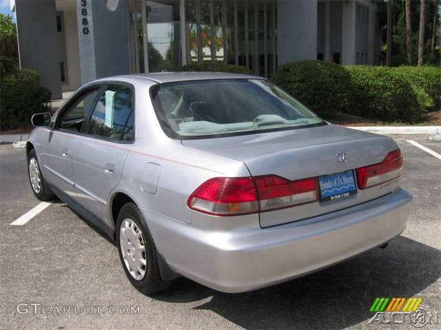 2001 Accord LX Sedan - Satin Silver Metallic / Quartz Gray photo #46