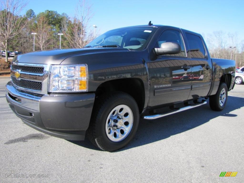 2011 Silverado 1500 LS Crew Cab - Taupe Gray Metallic / Dark Titanium photo #2