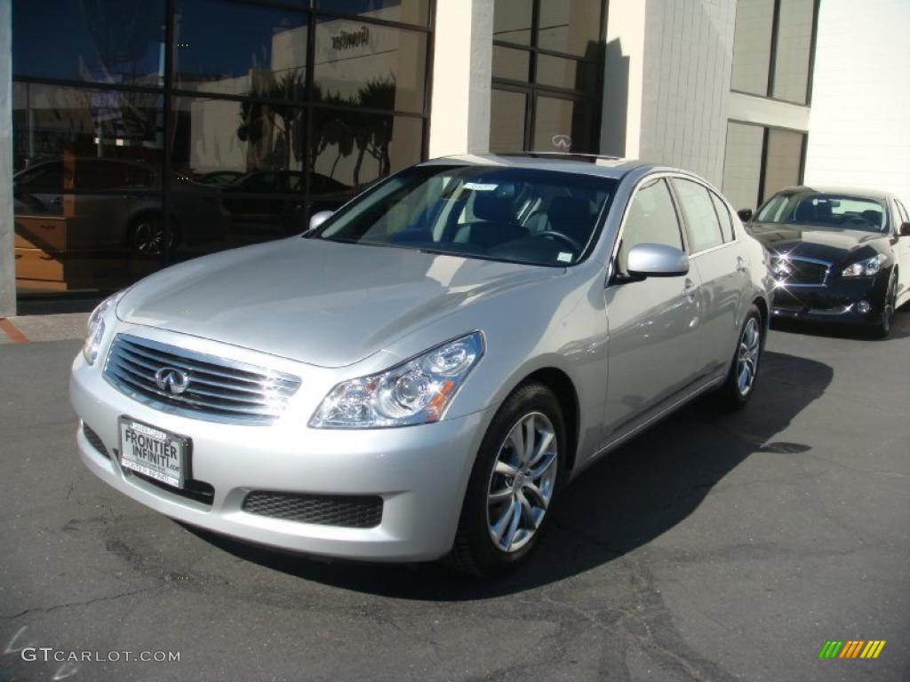 2008 G 35 Journey Sedan - Liquid Platinum Silver / Graphite photo #1