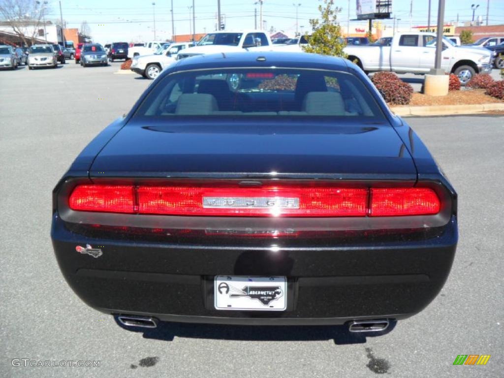 Brilliant Black Crystal Pearl 2011 Dodge Challenger SE Exterior Photo #44989510