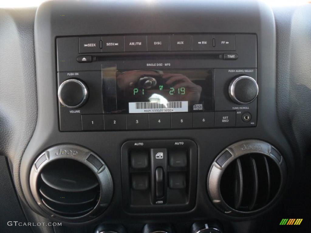 2011 Jeep Wrangler Unlimited Sport 4x4 Right Hand Drive Controls Photo #44990458