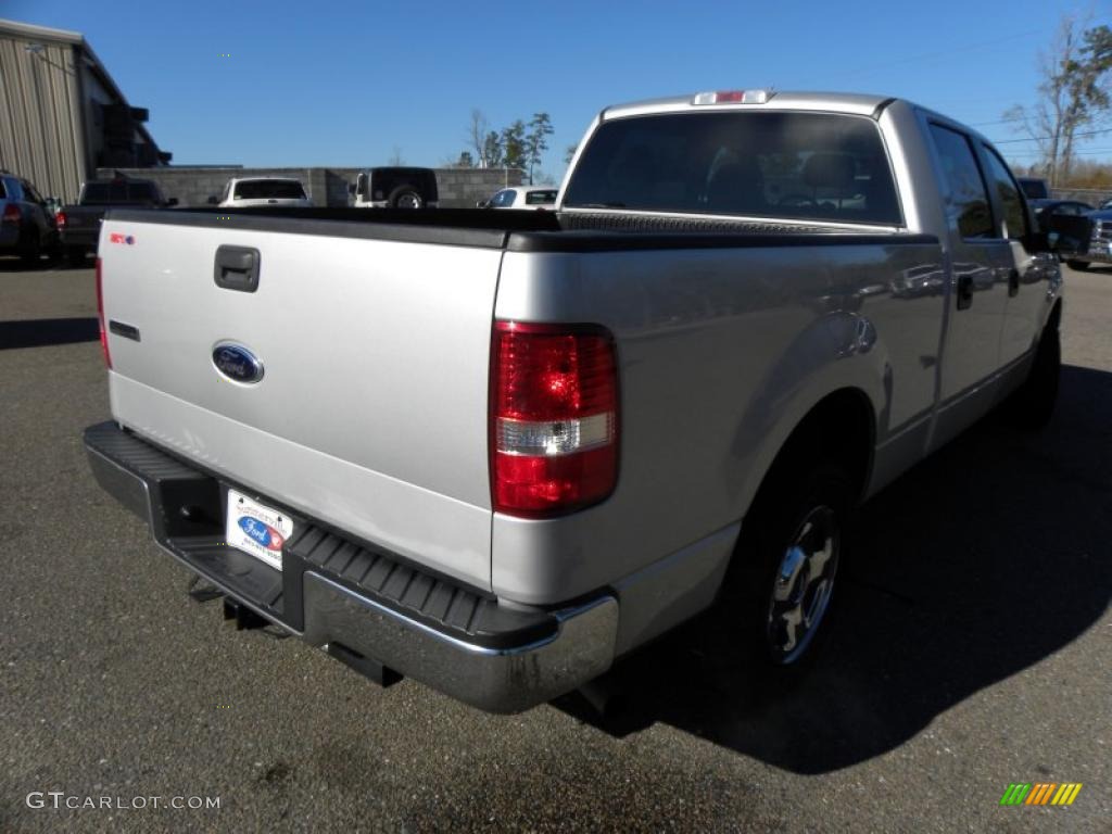 2006 F150 XLT SuperCrew - Silver Metallic / Medium/Dark Flint photo #13