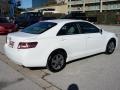 Super White - Camry LE Photo No. 4