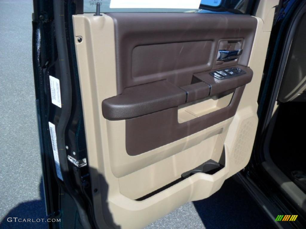 2011 Dodge Ram 1500 SLT Outdoorsman Quad Cab 4x4 Light Pebble Beige/Bark Brown Door Panel Photo #44992522
