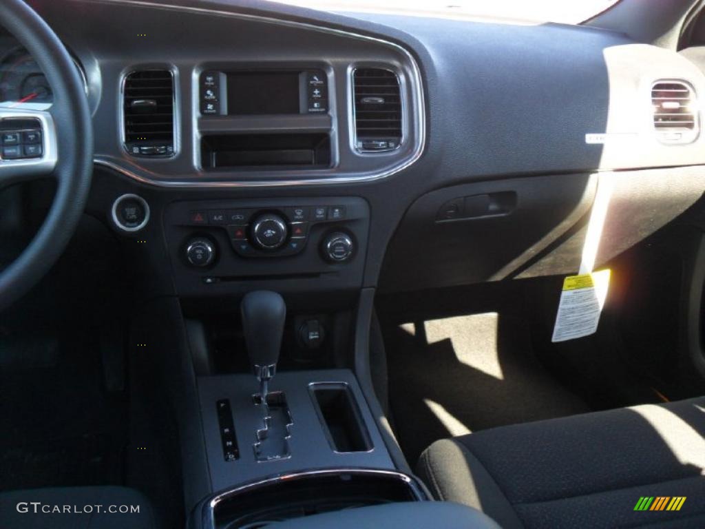2011 Dodge Charger SE Controls Photo #44993070