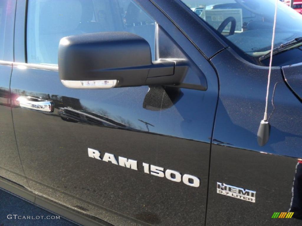 2011 Ram 1500 Big Horn Quad Cab 4x4 - Brilliant Black Crystal Pearl / Light Pebble Beige/Bark Brown photo #22