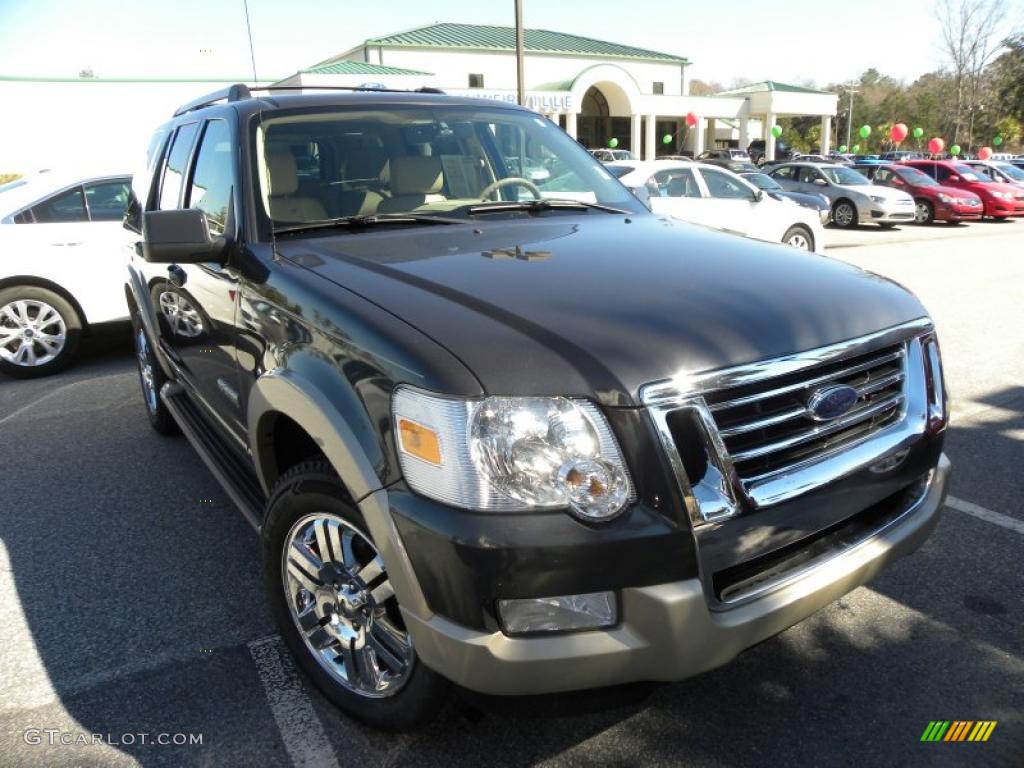 2007 Explorer Eddie Bauer - Dark Stone Metallic / Camel photo #1