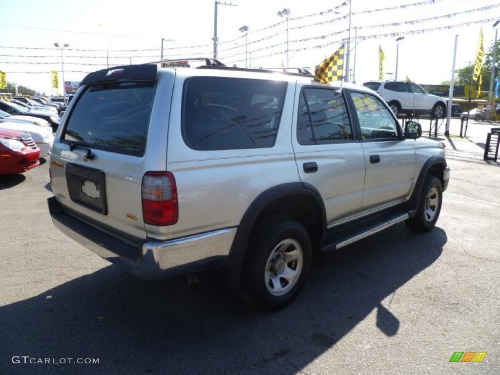 1999 4Runner  - Millennium Silver Metallic / Gray photo #6