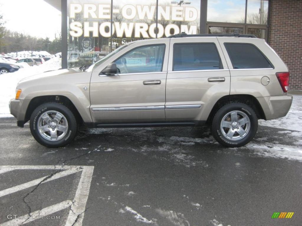 2006 Grand Cherokee Limited 4x4 - Light Khaki Metallic / Medium Slate Gray photo #2