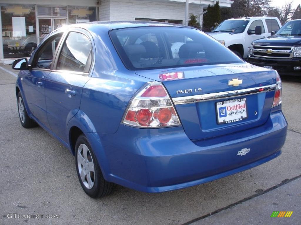2008 Aveo LS Sedan - Bright Blue Metallic / Charcoal photo #6